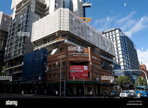 broadway hostel sydney